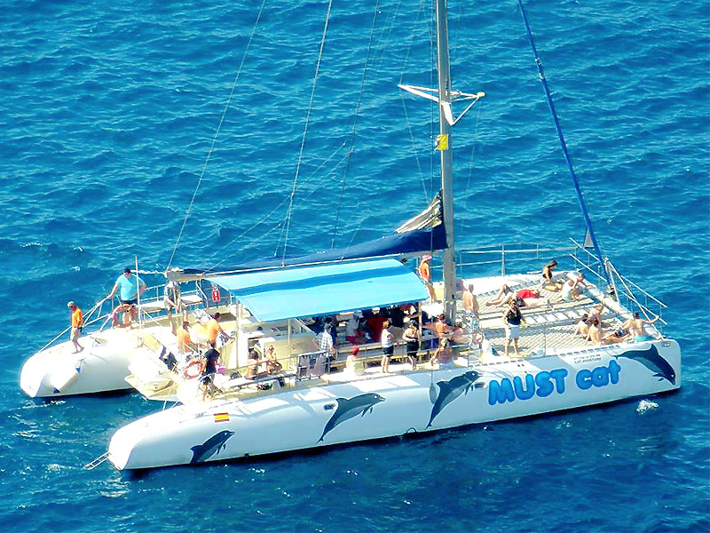 excursion Mustcat Catamarán